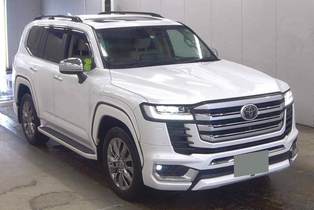 Toyota Land Cruiser LC300