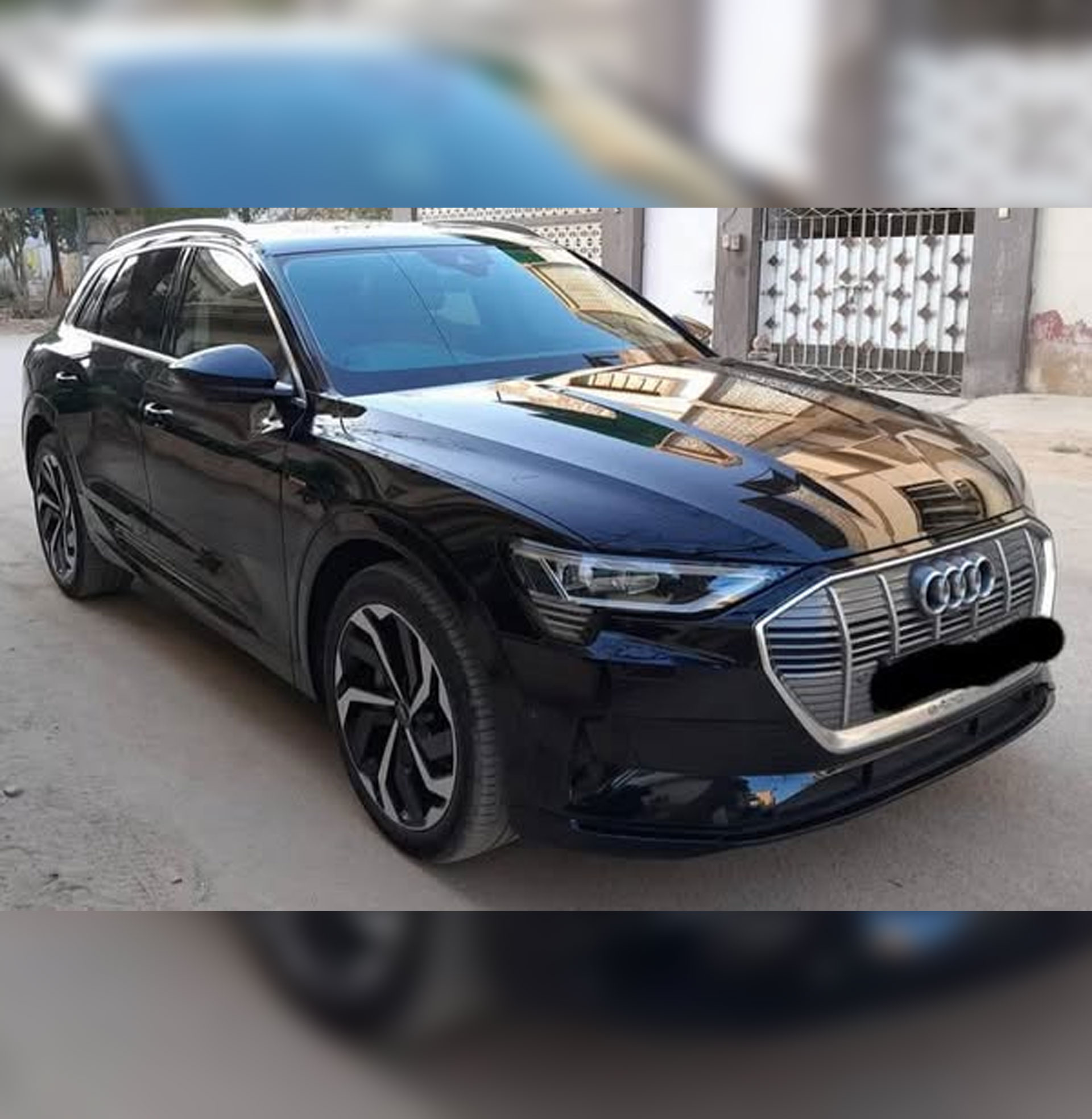 AUDI E-TRON 50 QUATTRO