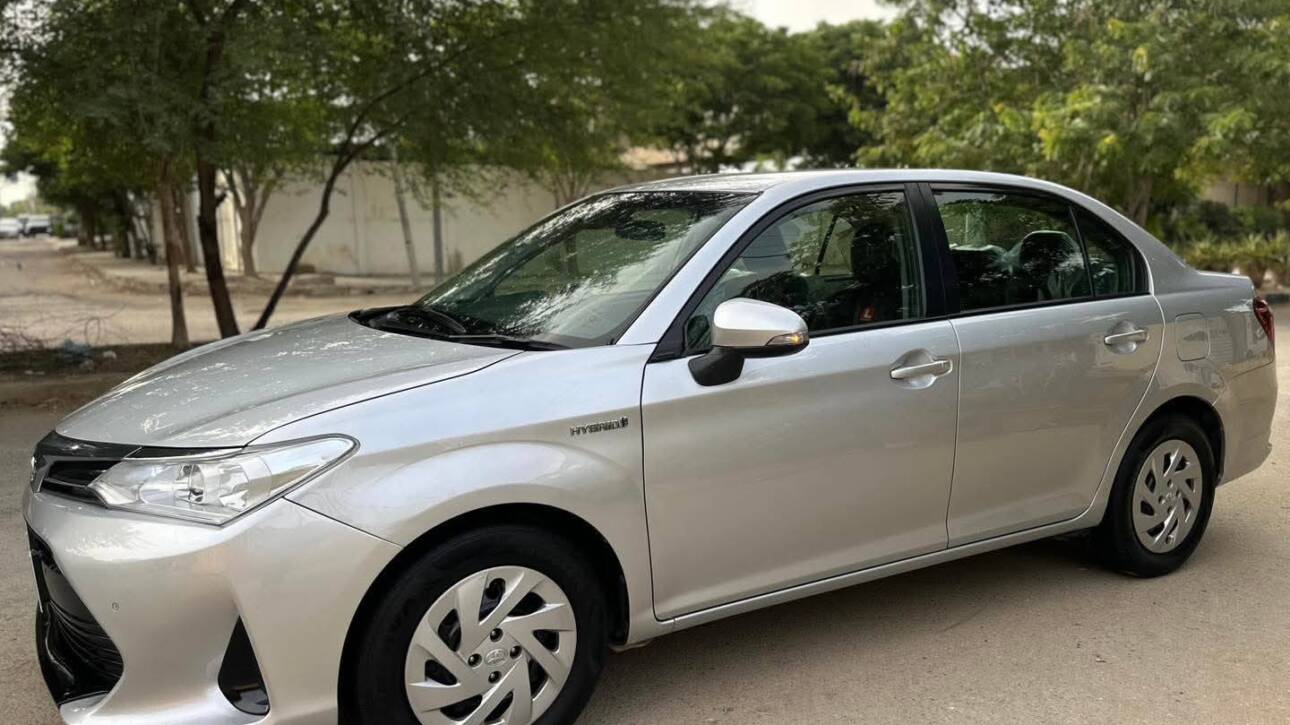 TOYOTA COROLLA AXIO X KEY PACKAGE